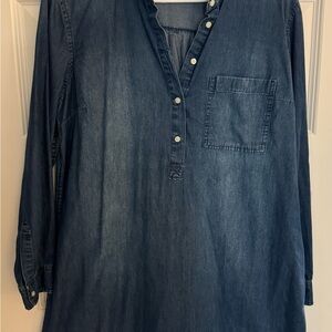 Old Navy long sleeve button front denim dress